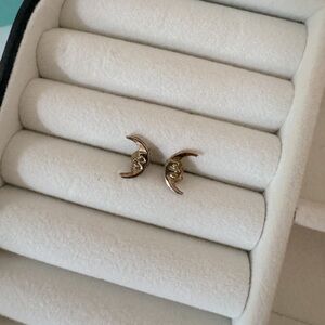 Gold crescent moon stud earring